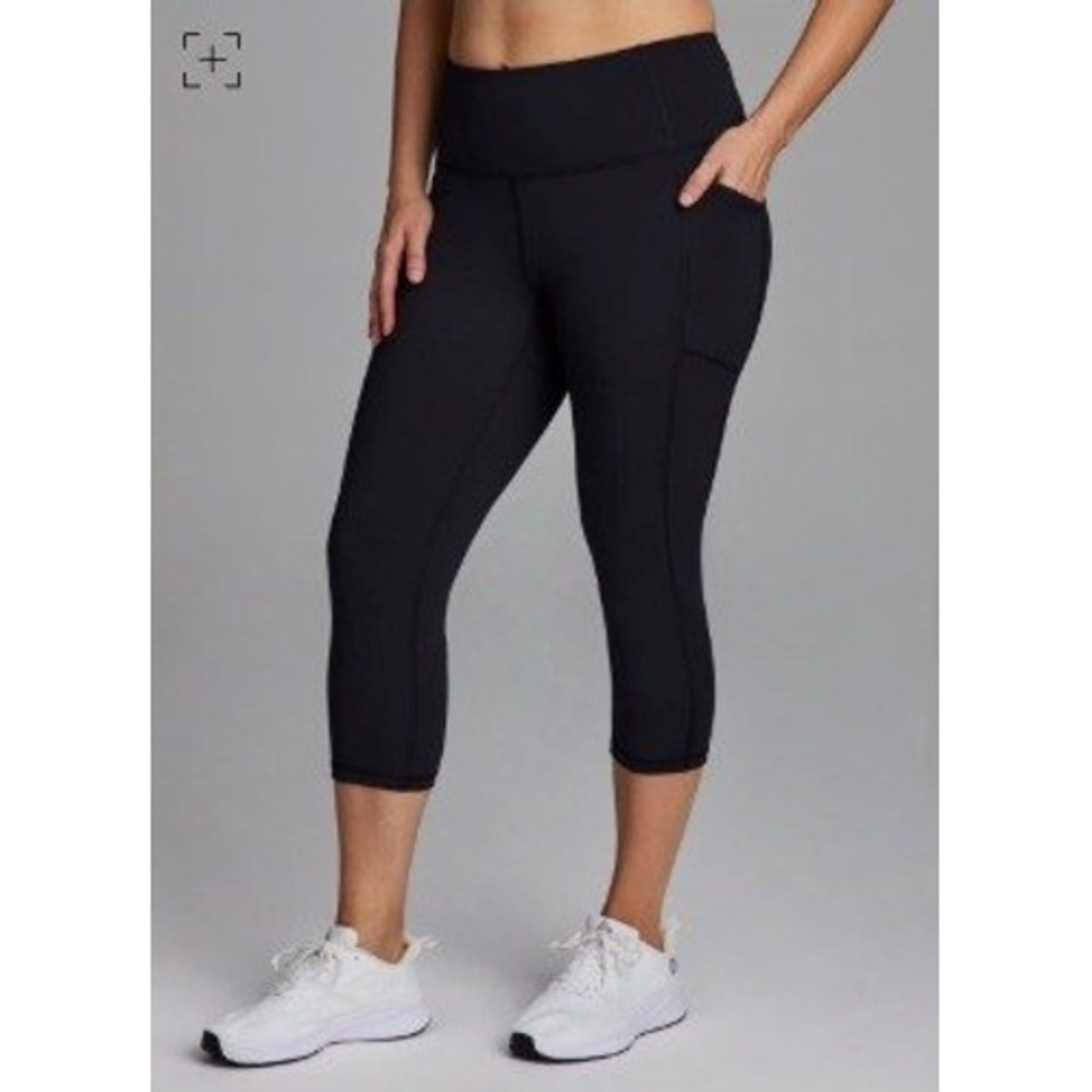 RBX Women's Size Small Cropped Capri Legging Black Side Pockets Mid-Rise